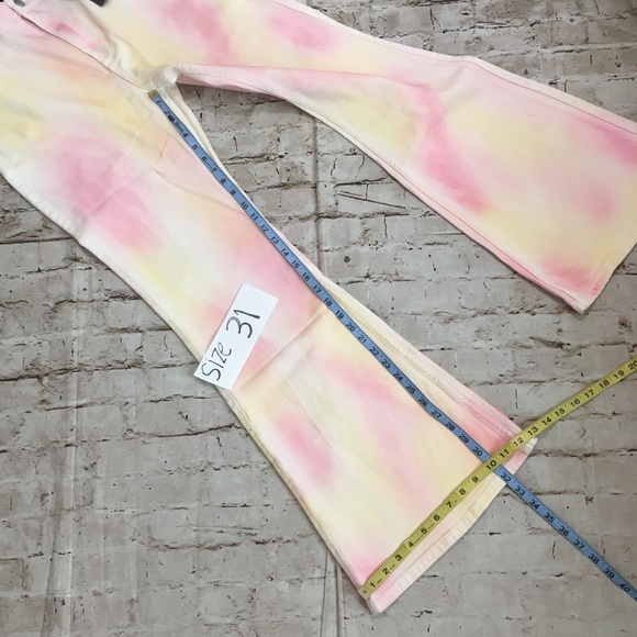 NWT LEE High Rise soft colors, Tie Dye bell bottom, Jean - Picture 14 of 14